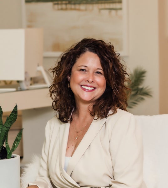 Bobbie Moore-Perry, Buyer Specialist